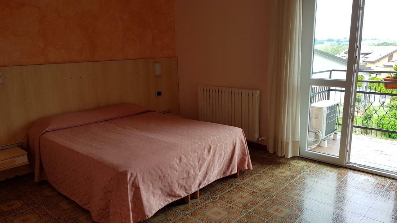 La Collina Casnate Con Bernate