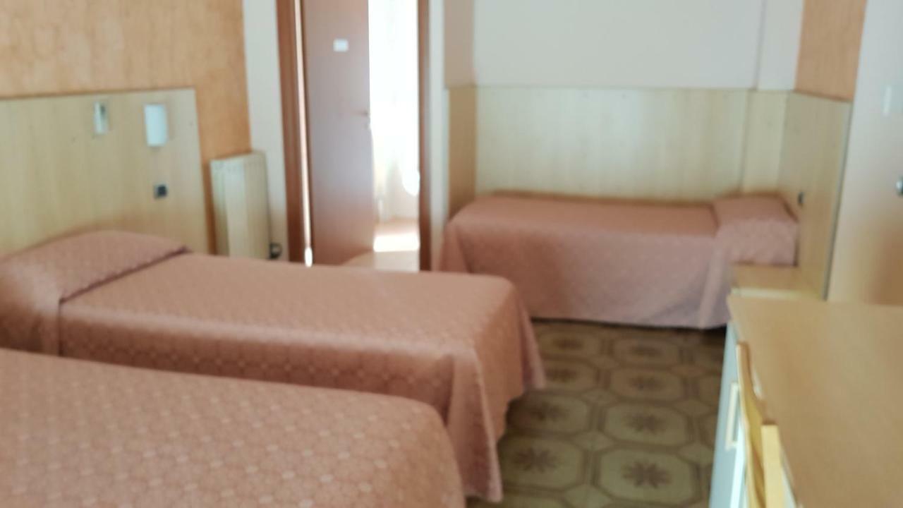 La Collina Hotel 2*